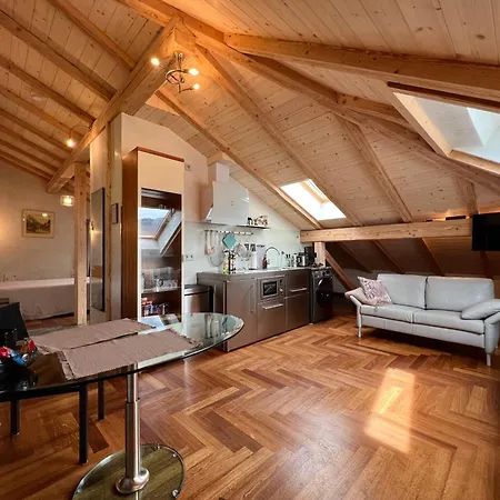 Appartement Haus Am Berg, 954 Hm, 82493 Klais Krün